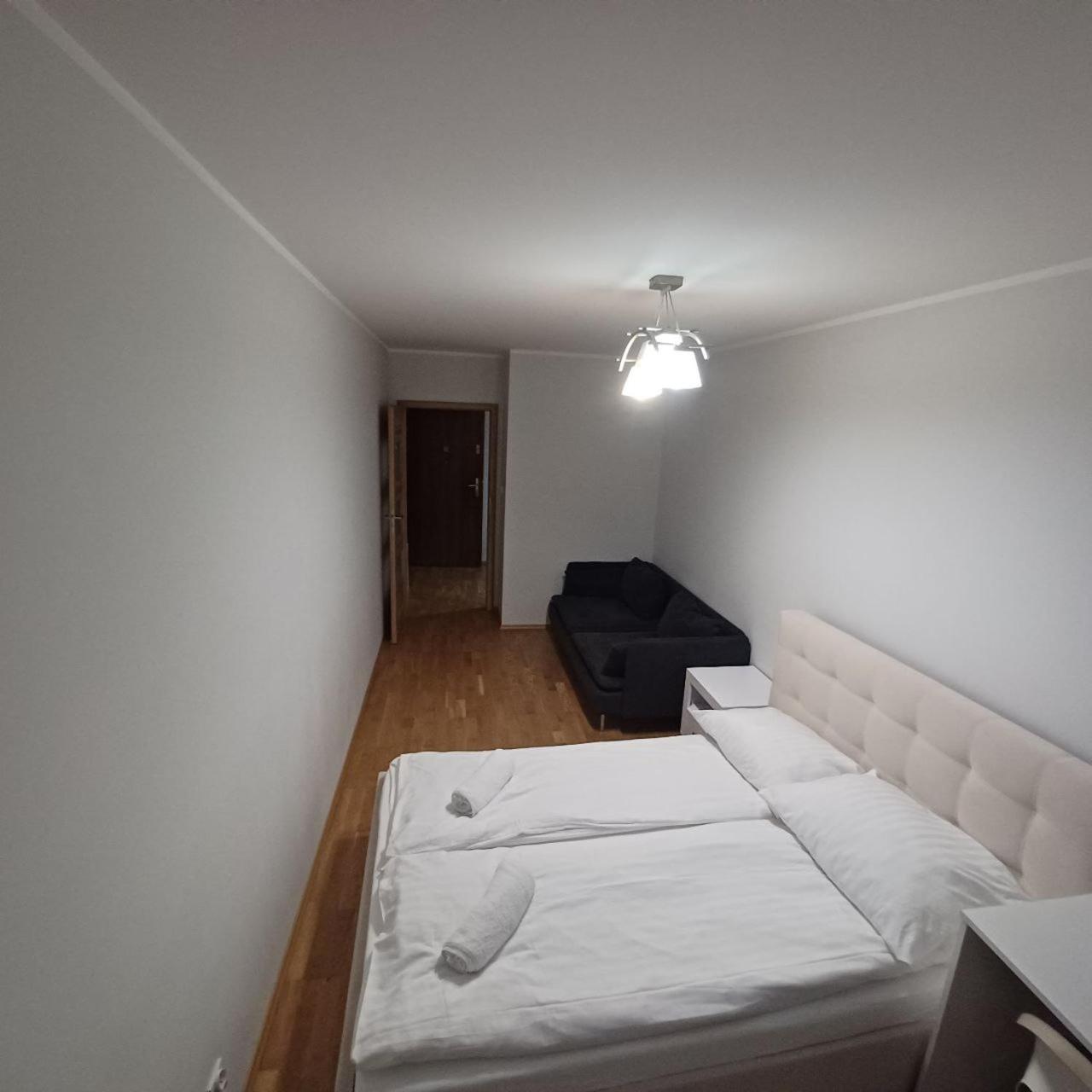 ורוצלב Big Apartment - Old Town - 3 Rooms - Private Parking מראה חיצוני תמונה