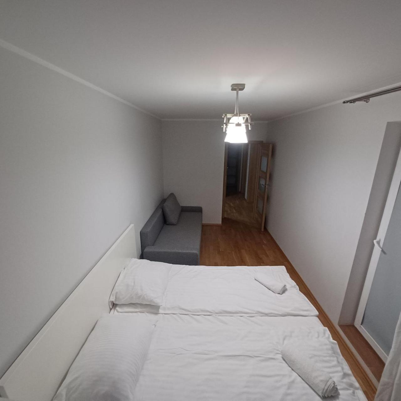 ורוצלב Big Apartment - Old Town - 3 Rooms - Private Parking מראה חיצוני תמונה